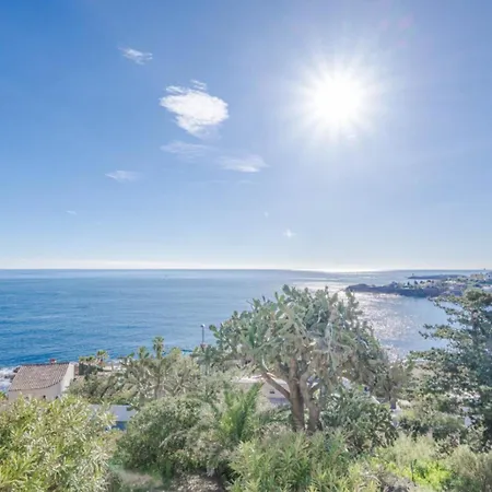 Vue & Terrasse Calme Parking St Raphael *